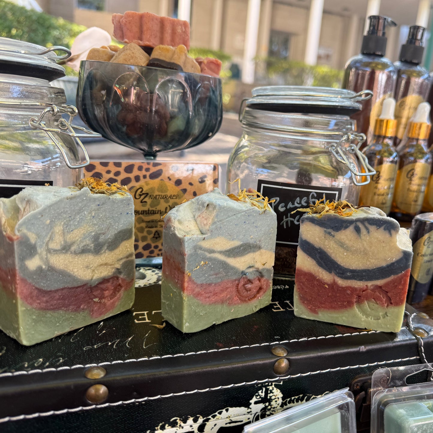 MOUNTAIN VIBES - SPECIALTY SOAP BAR